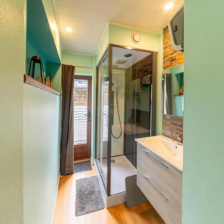別荘 - Entre Gaume Et Ardenne, Cleaning Included *